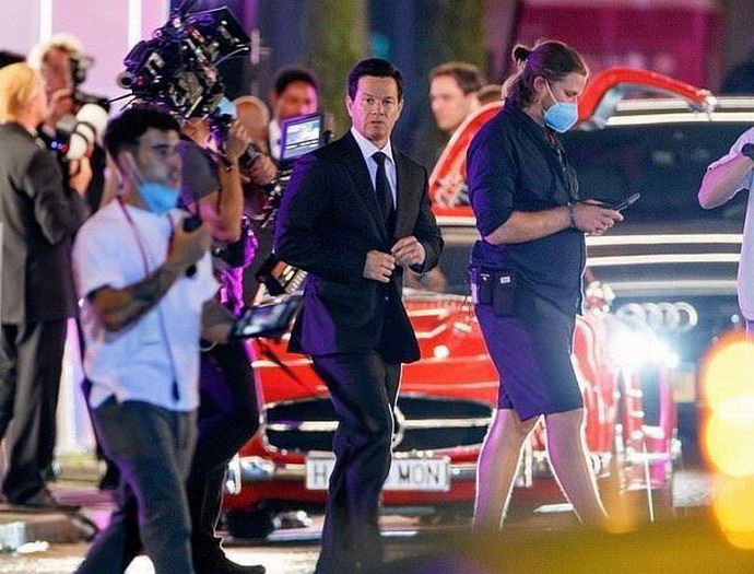 《神秘海域》电影片场照曝光 德雷克与苏利文亮相