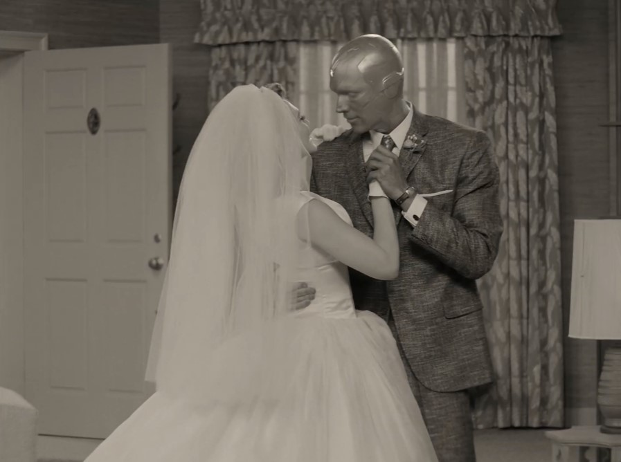 漫威新剧《旺达·幻视》正式预告 复古风下的幻想世界