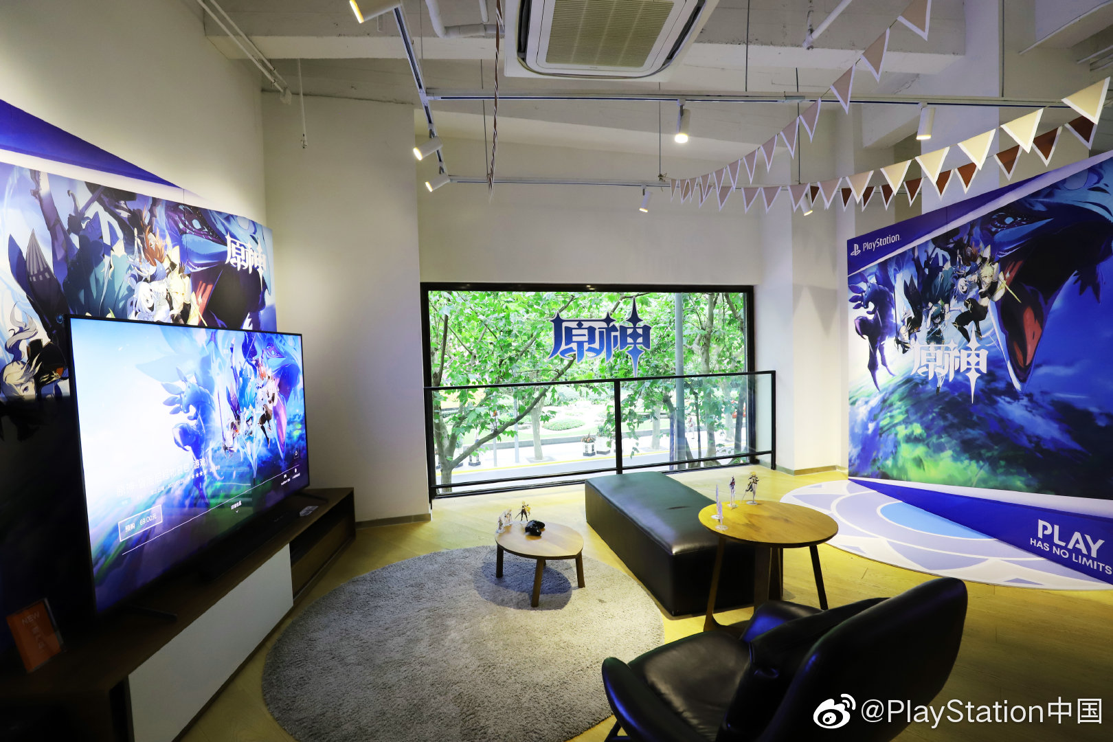 索尼上海实体店更新《原神》主题图 用PS4享沉浸体验