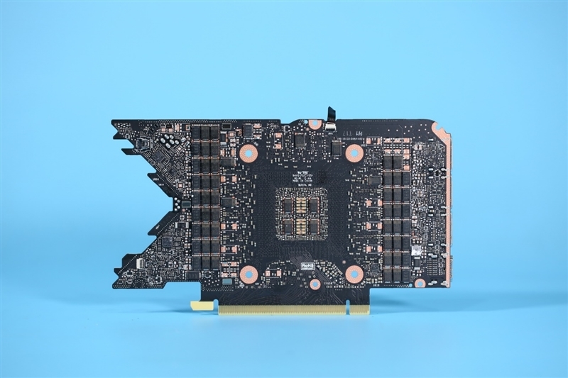 RTX 3080翻车！影驰耕升官方声明：电容情况公布