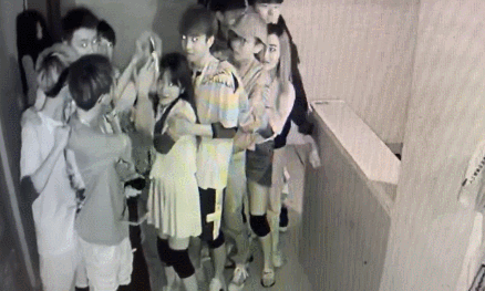 选手休赛期都在干嘛？小明小虎领队，JKL加入一起玩密室