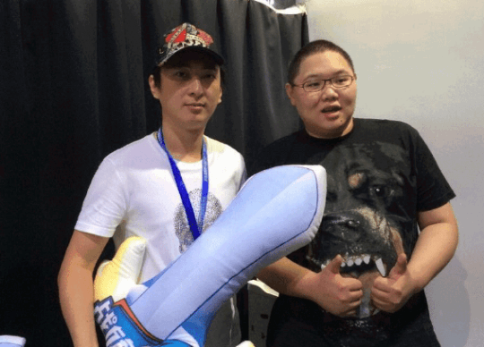 PDD调养期满即将回归,新座驾看酸水友:是法拉利不好开了吗插图4 PDD调养期满即将回归,新座驾看酸水友:是法拉利不好开了吗