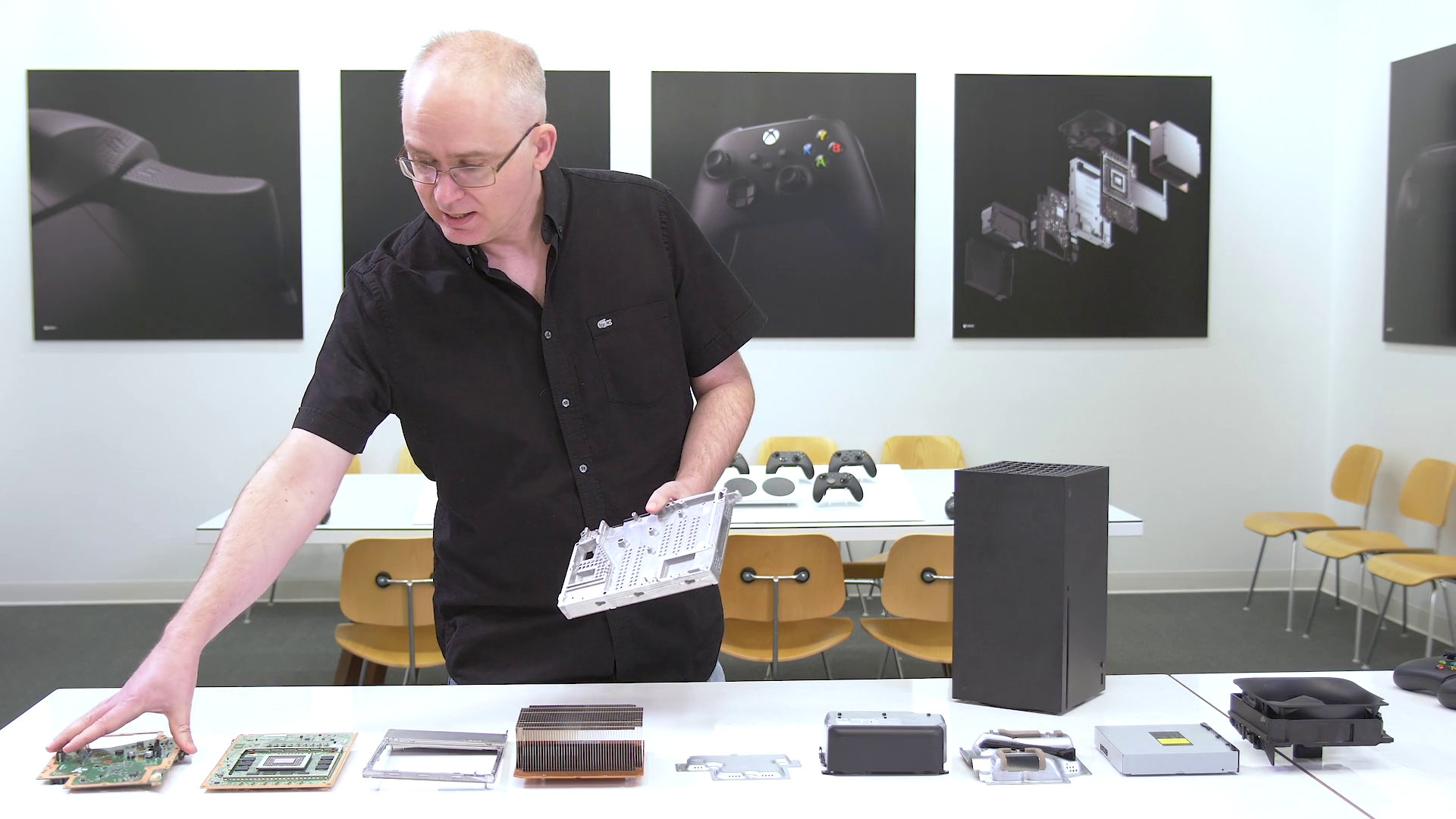 PS5官方拆解视频来了 一窥SIE至今最具革命性的游戏主机内幕