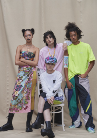 《海贼王》艺术大展11月20日开幕 部分艺术周边先行亮相