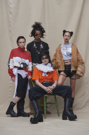 《海贼王》艺术大展11月20日开幕 部分艺术周边先行亮相