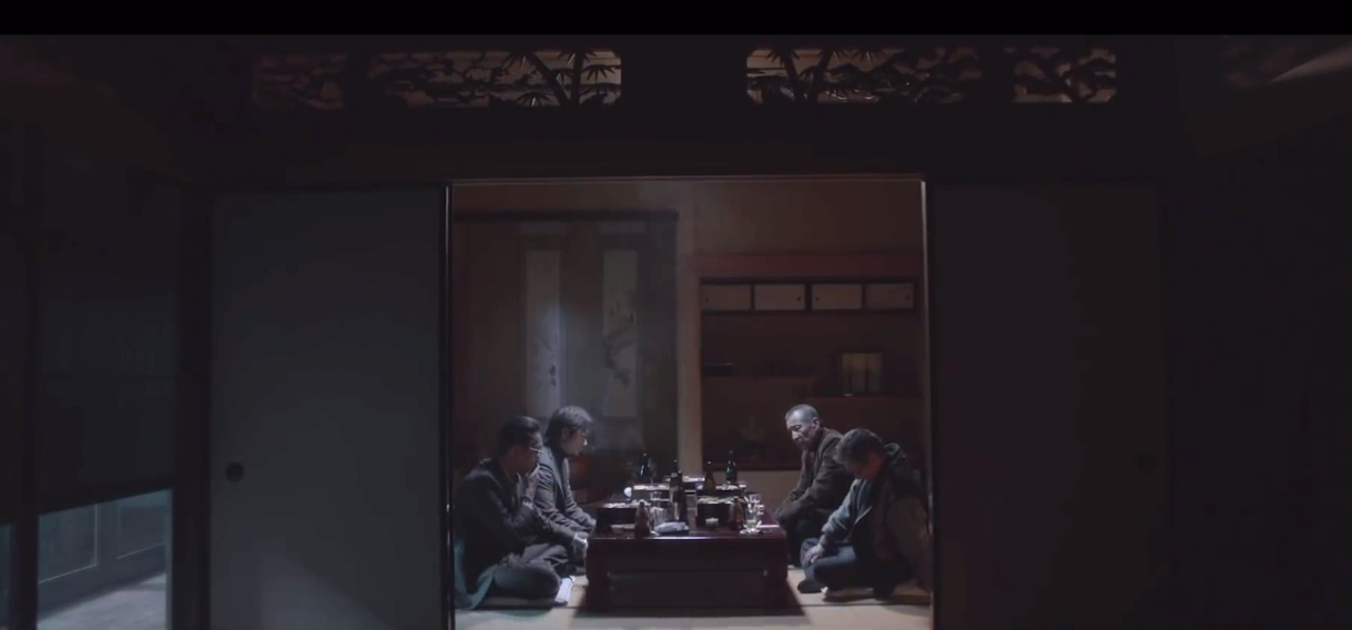 日本电影《黑道与家族》发布预告,明年1月29日上映插图3 《黑道与家族》电影最新预告公开 2021年1.29日上映
