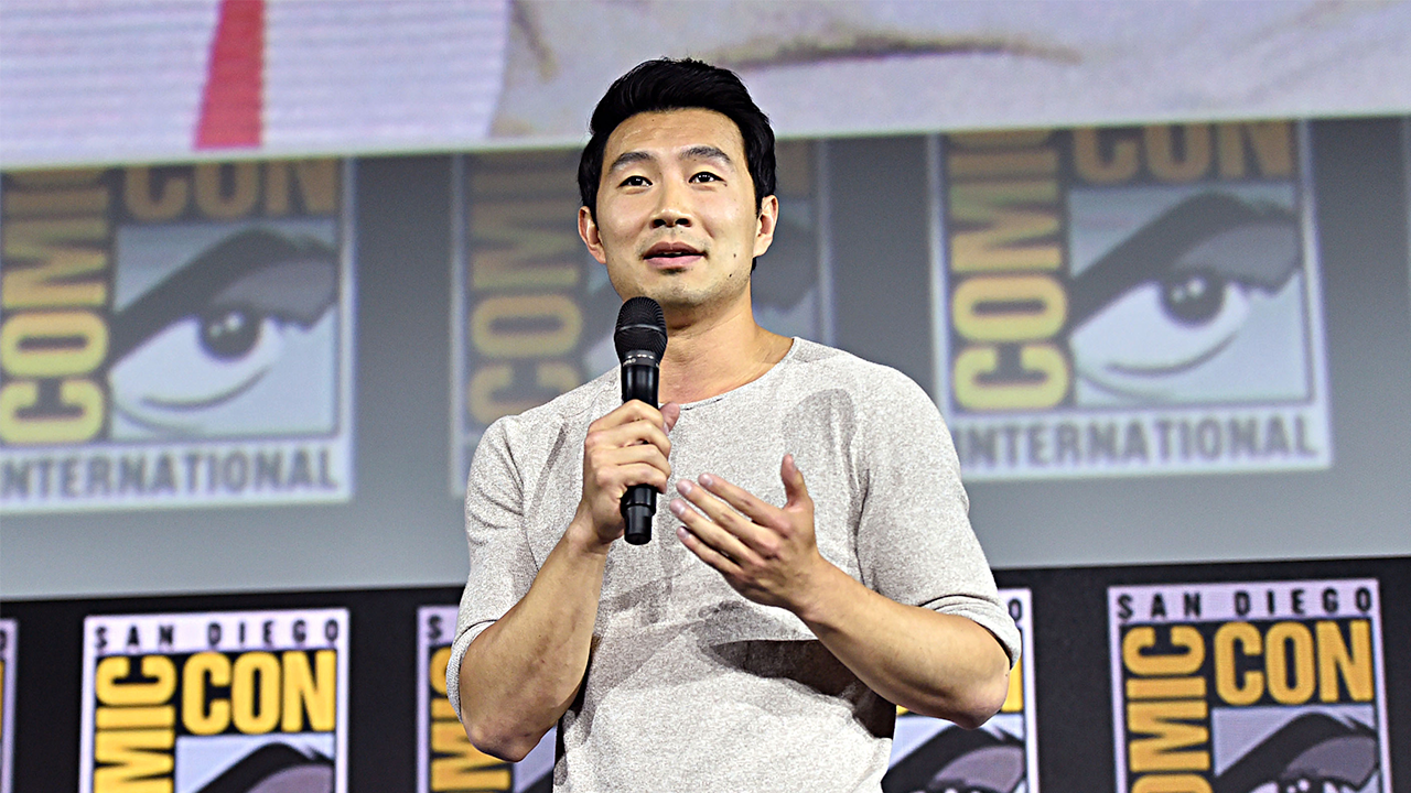 刘思慕长文庆祝《尚气》杀青：好莱坞将不再忽视亚裔