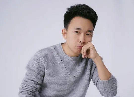 《朱一旦的枯燥生活》核心人物出走,前途堪忧插图 导演张策图片,图片来源于网络