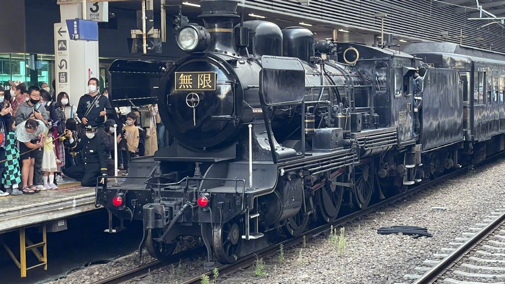 《鬼灭之刃 无限列车篇》联动“蒸汽机车”发车！