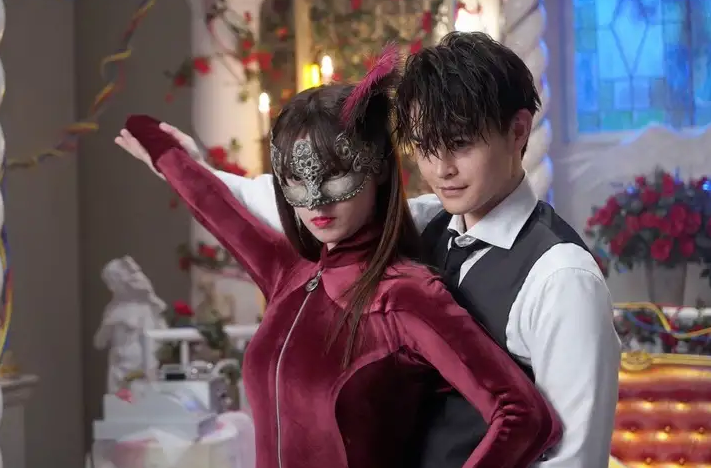 热播日剧《鲁邦之女》续集“小恶魔”田中美奈实 剧照曝光插图3 日剧名作《鲁邦之女》续篇新剧照 田中美奈实版女飞贼性感火辣