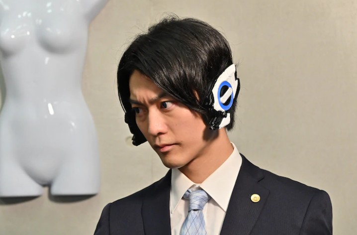 《假面骑士零一》特摄电影新角色剧照 裸男大叔出演