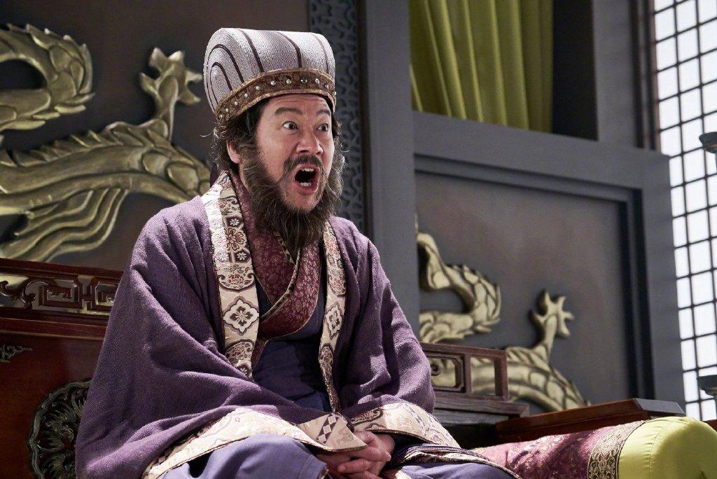 日本搞笑电影《三国志新解》新剧照公布,相当雷人!插图17 史上成本最低 《三国志》电影曝海量剧照