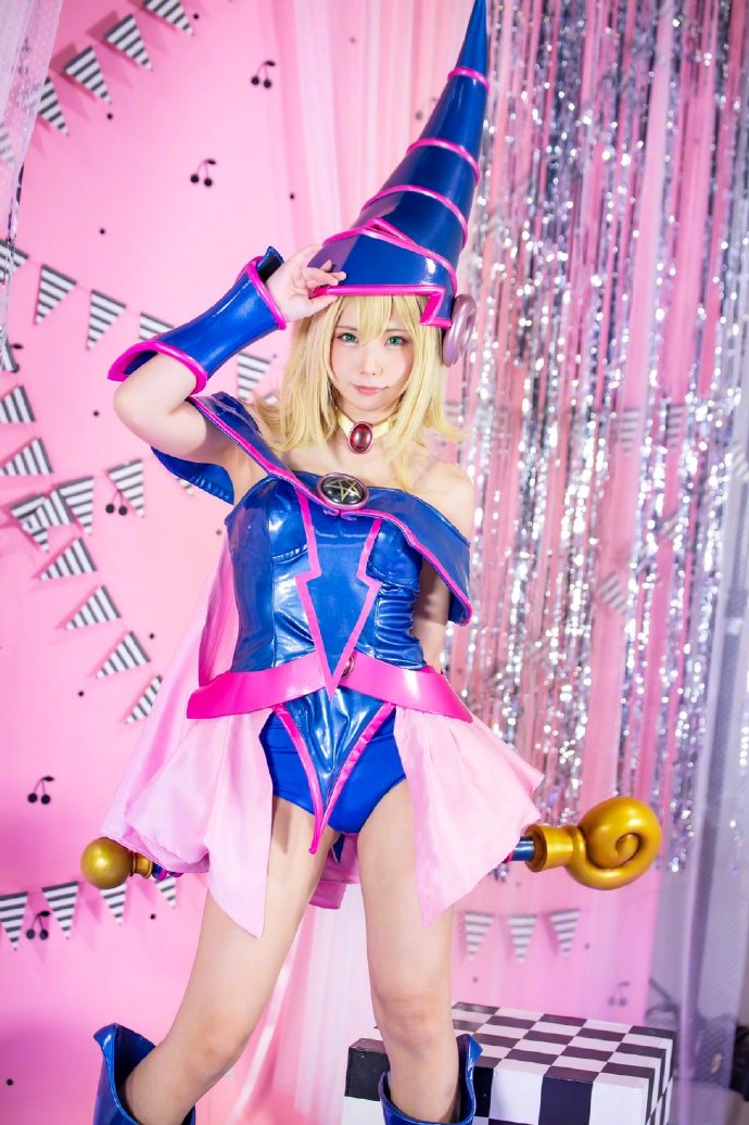 enako(えなこ)「黑魔导女孩」COSPLAY （2020ver）