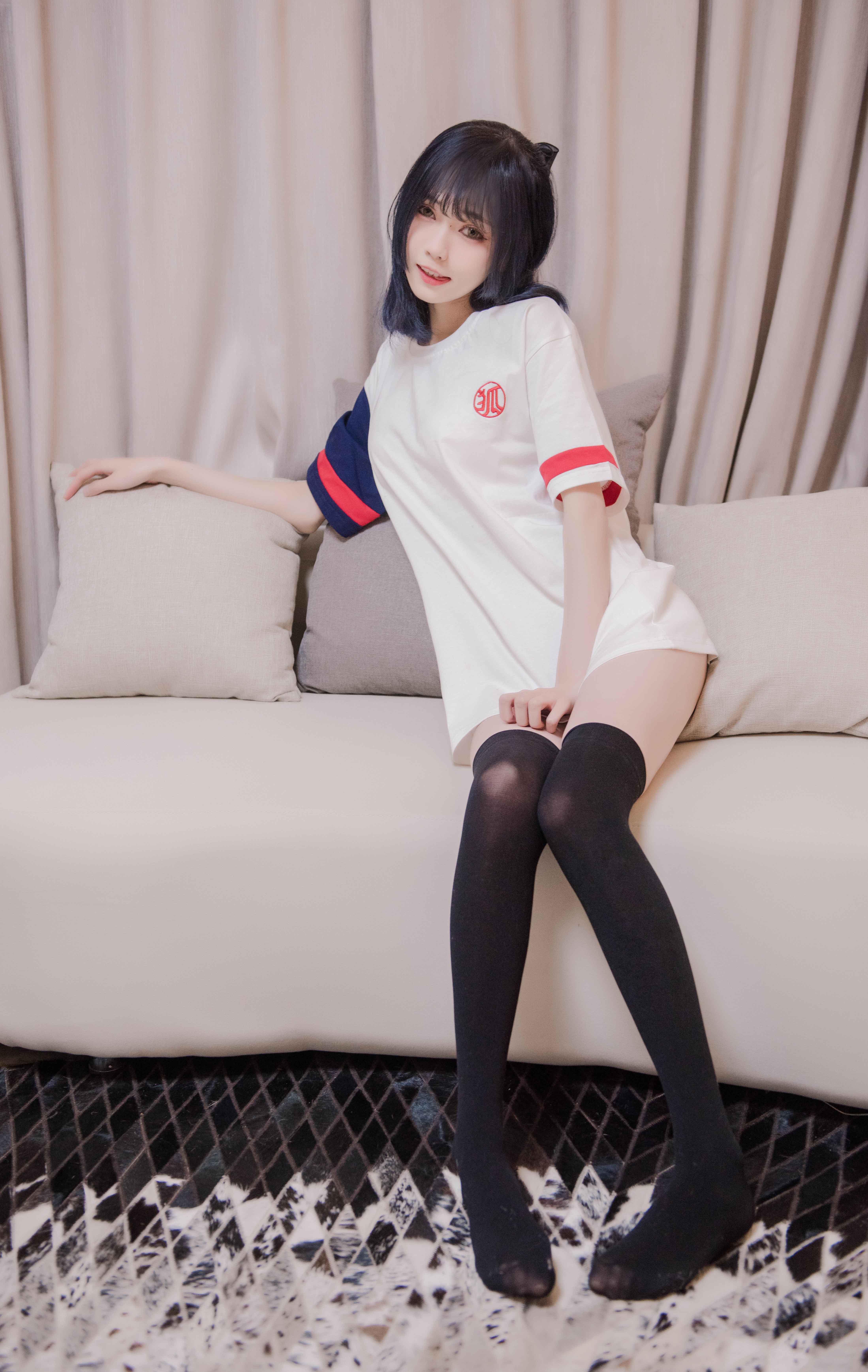 [你的负卿]福利写真集· NO.022 居家私服2 [9P]