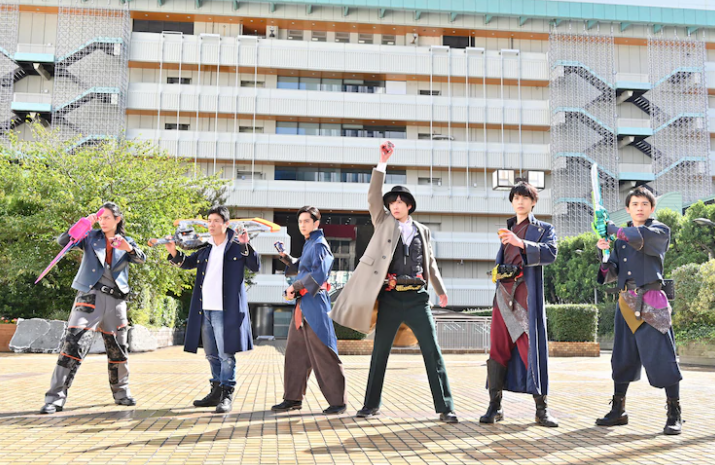 《假面骑士》圣刃特摄电影最新剧照公开 6大圣刃骑士同时变身