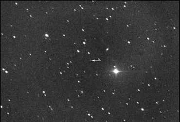 一个神秘天体擦着地球飞过：谁也不知道是什么