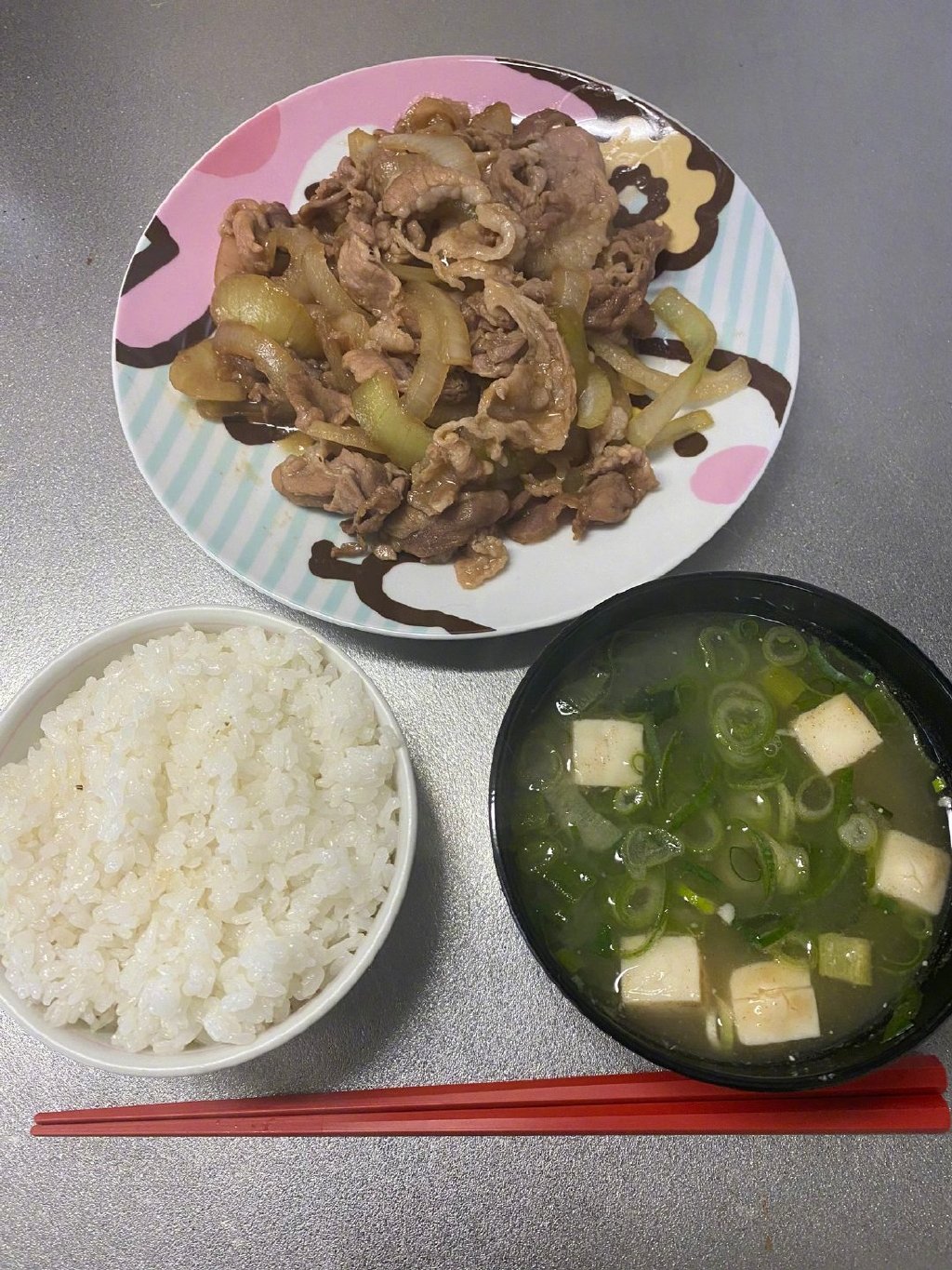 《电锯人》最新话导致日本便利店生姜烧肉脱销