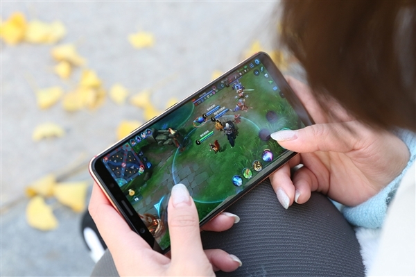 腾讯王者等游戏启用人脸识别:不验证只能玩1.5小时插图 腾讯王者等游戏启用人脸识别 不验证最多玩1.5小时