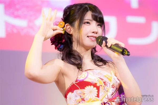 日本第一COSER Enako年收入超5000万日元 网友感慨这也太能赚了