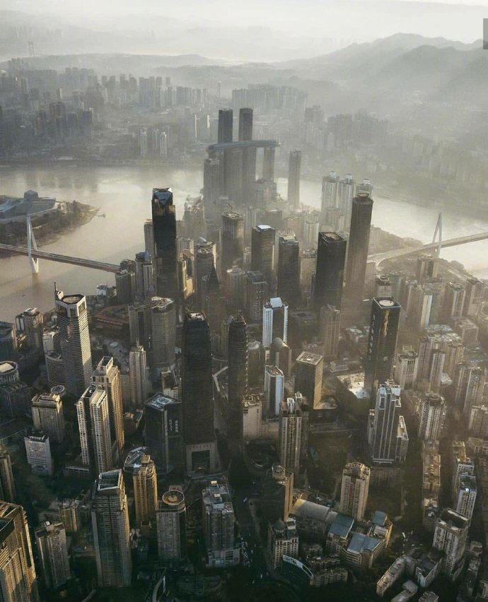 趣闻：重庆的照片像极了赛博朋克世界