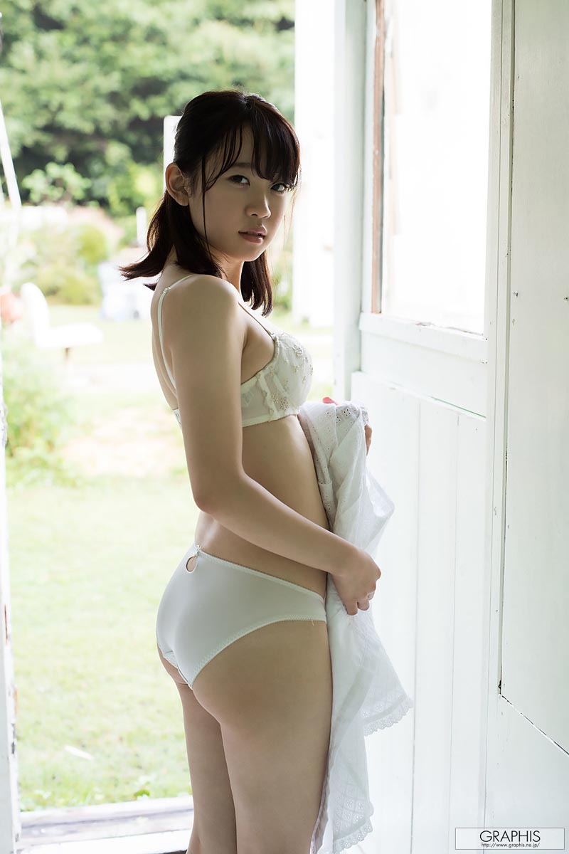 【架乃ゆら】FIRST GRAVURE【性感写真集44P】
