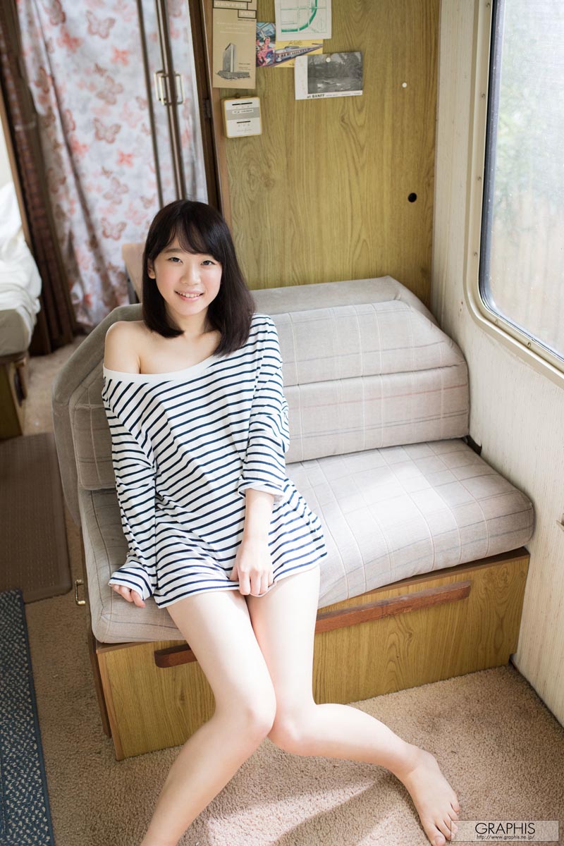 【架乃ゆら】FIRST GRAVURE【性感写真集44P】