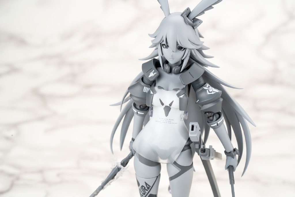 手办模型： 【《崩坏3》八重樱  1/8 手办 御神装·勿忘】APEX-TOYS