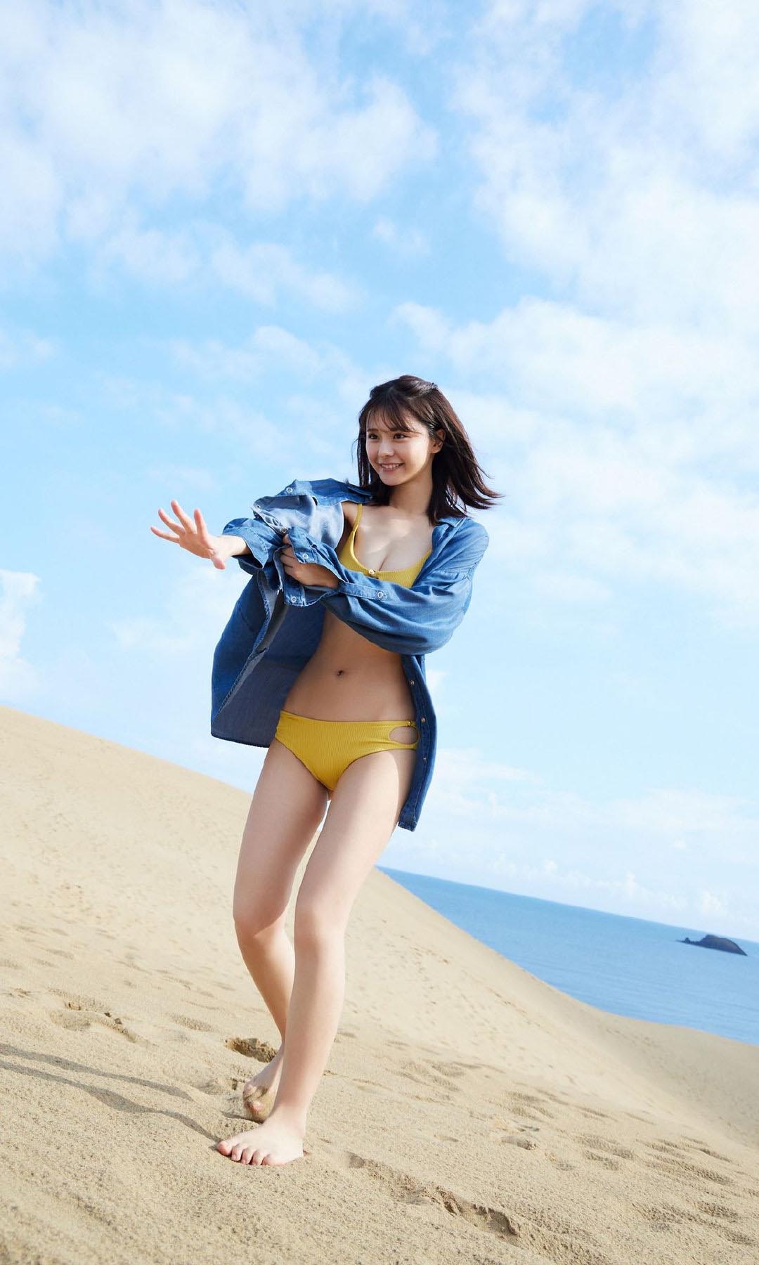 浅仓唯 【泳装写真集 94P】