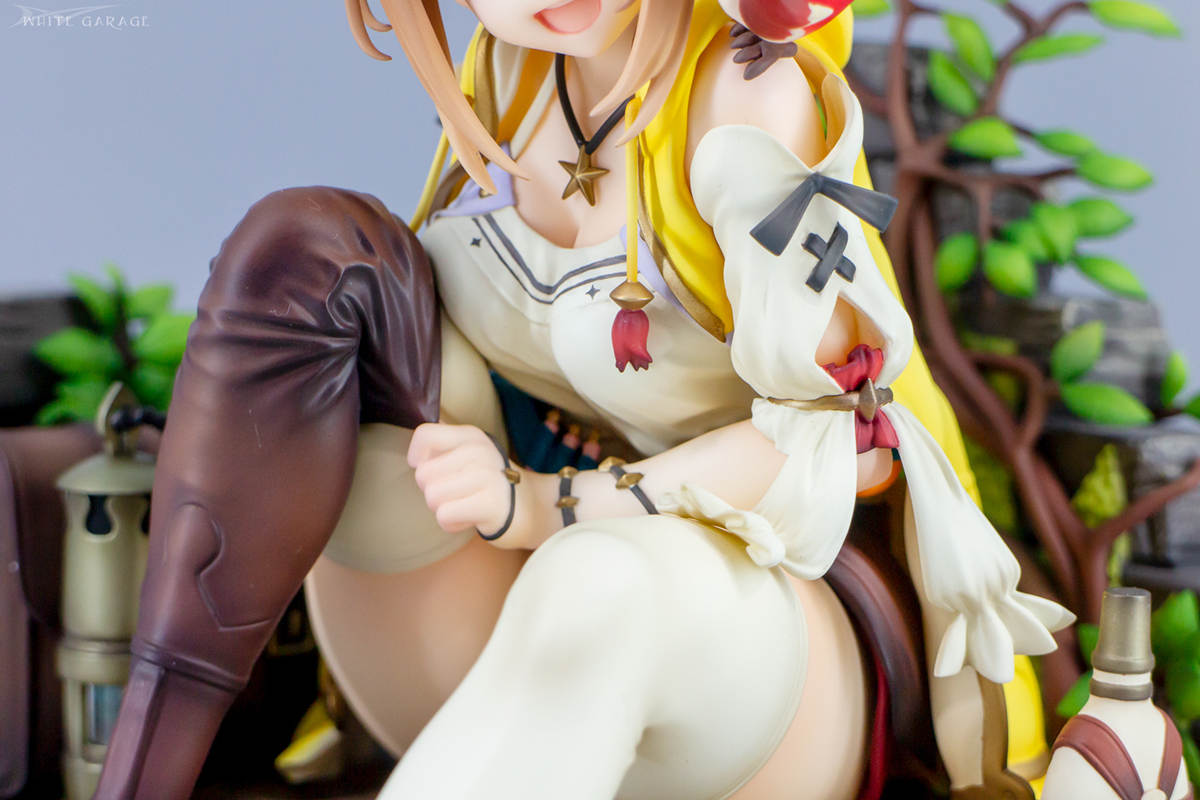 手办模型：肉腿来袭！《莱莎的炼金工房》 1/6  莱莎琳·斯托特