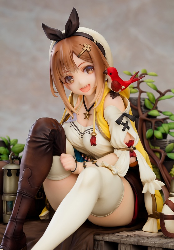 手办模型：MaxFactory《莱莎的炼金工房》1/6 莱莎