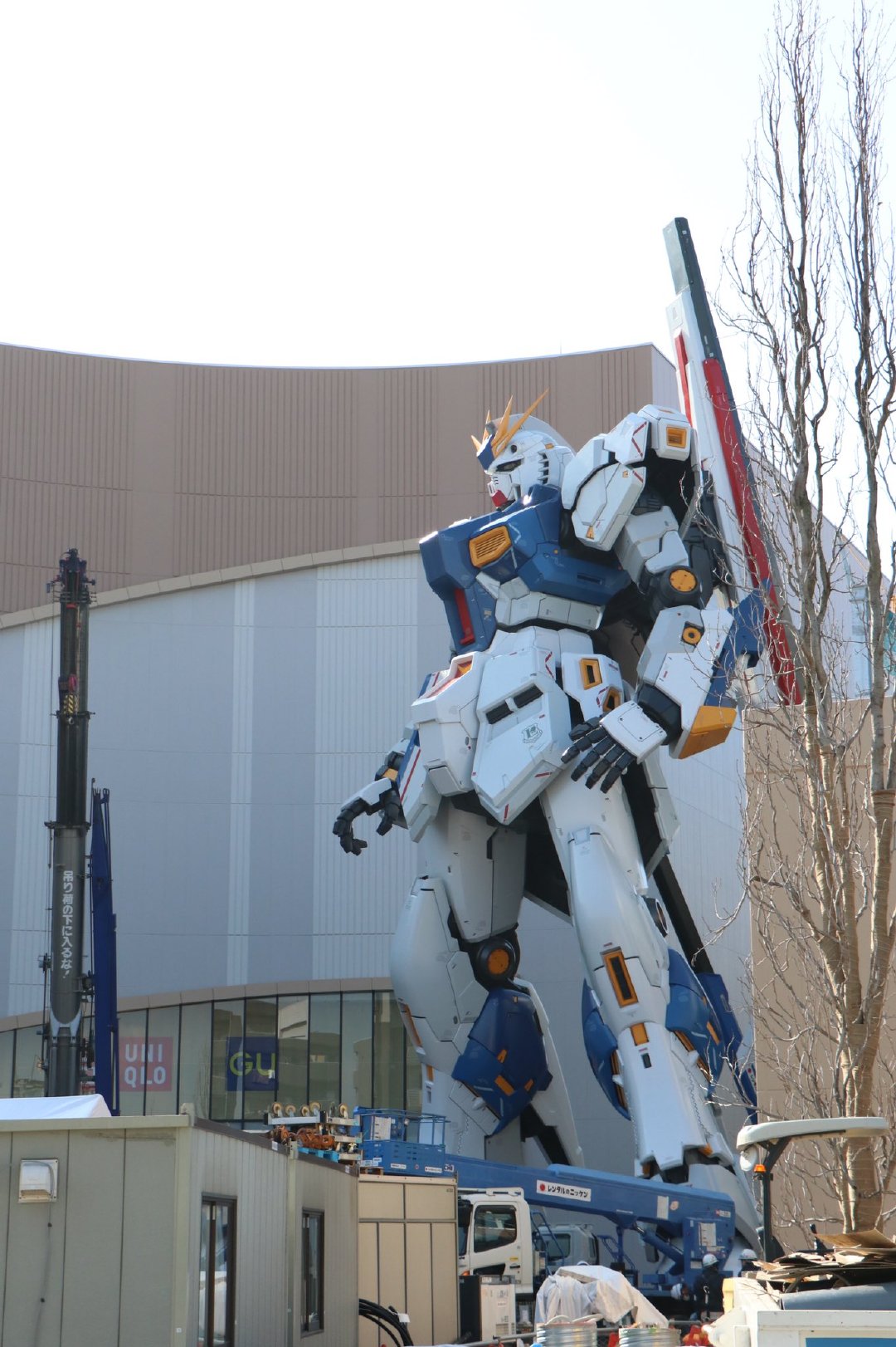 日本福冈1：1比例实体大 “牛高达”  今日完成“上头仪式”