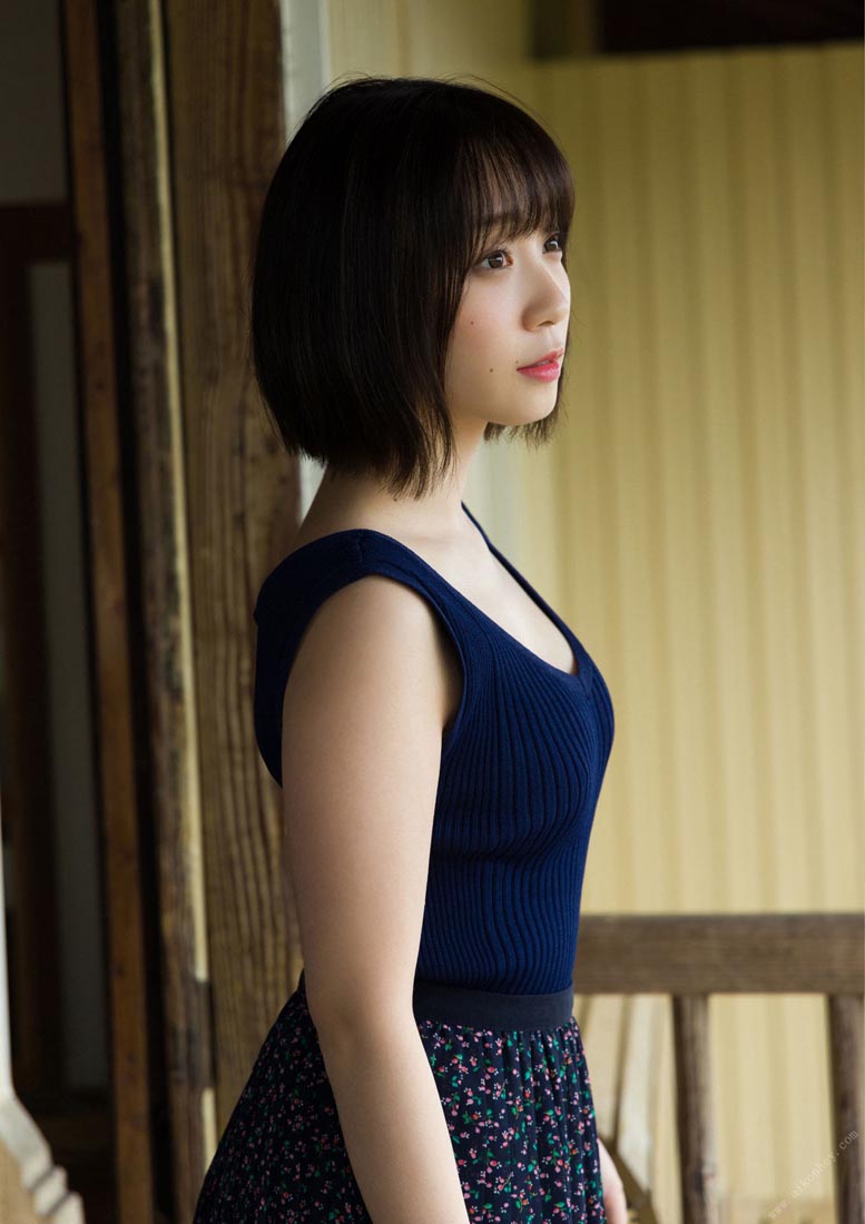 伊织萌 2021年写真集“内緒話”【完整版110P】