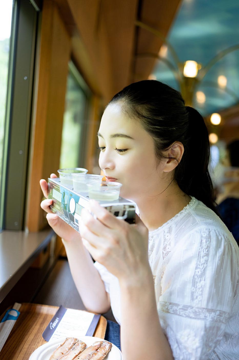 写真集：園都と行く！四国観光列車で１泊２日デート
