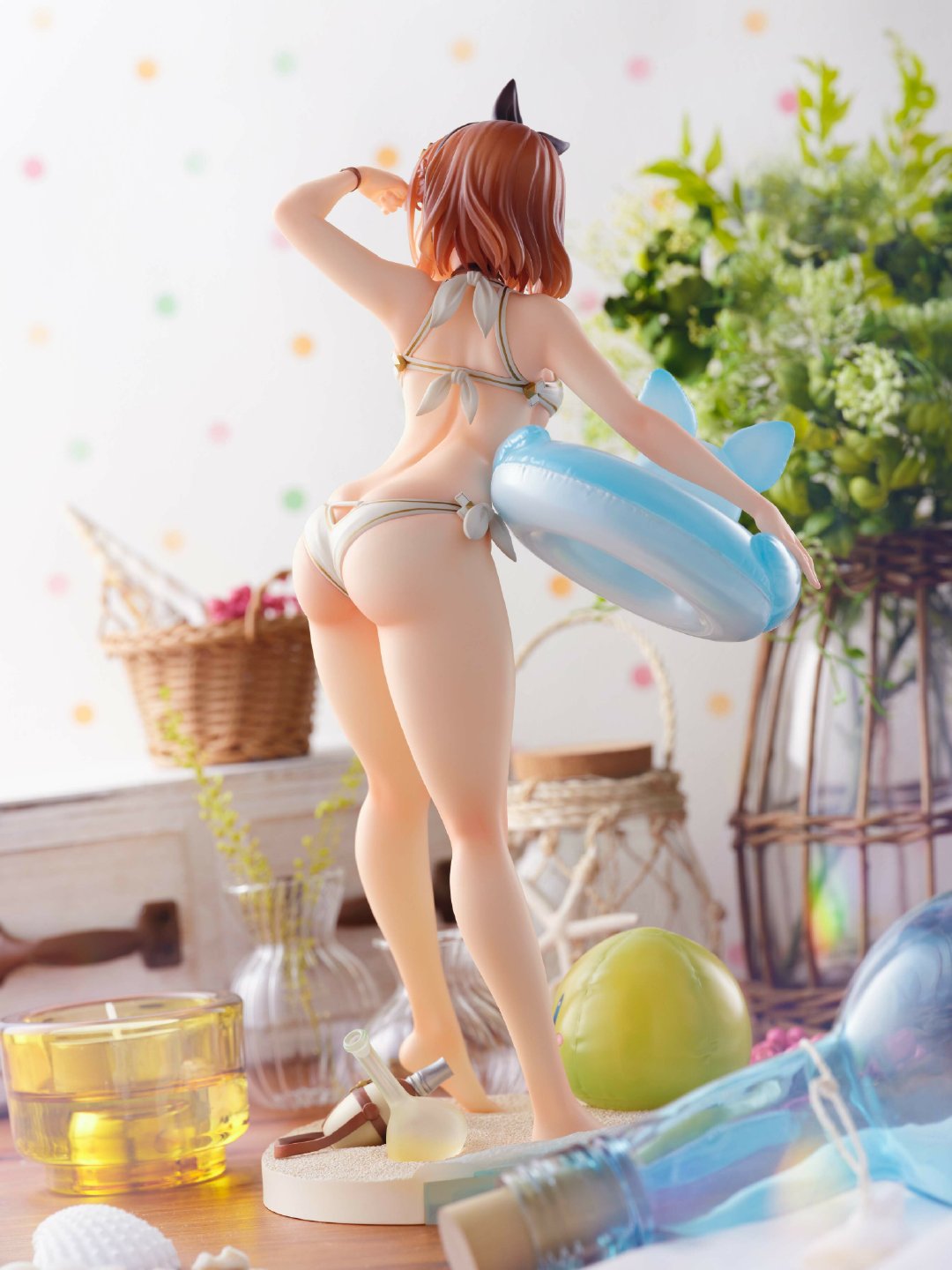 手办模型：spiritale《莱莎的炼金工房2》白色泳装 ver. 实拍新图