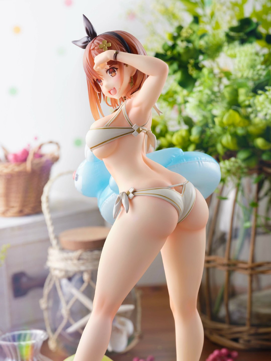 手办模型：spiritale《莱莎的炼金工房2》白色泳装 ver. 实拍新图