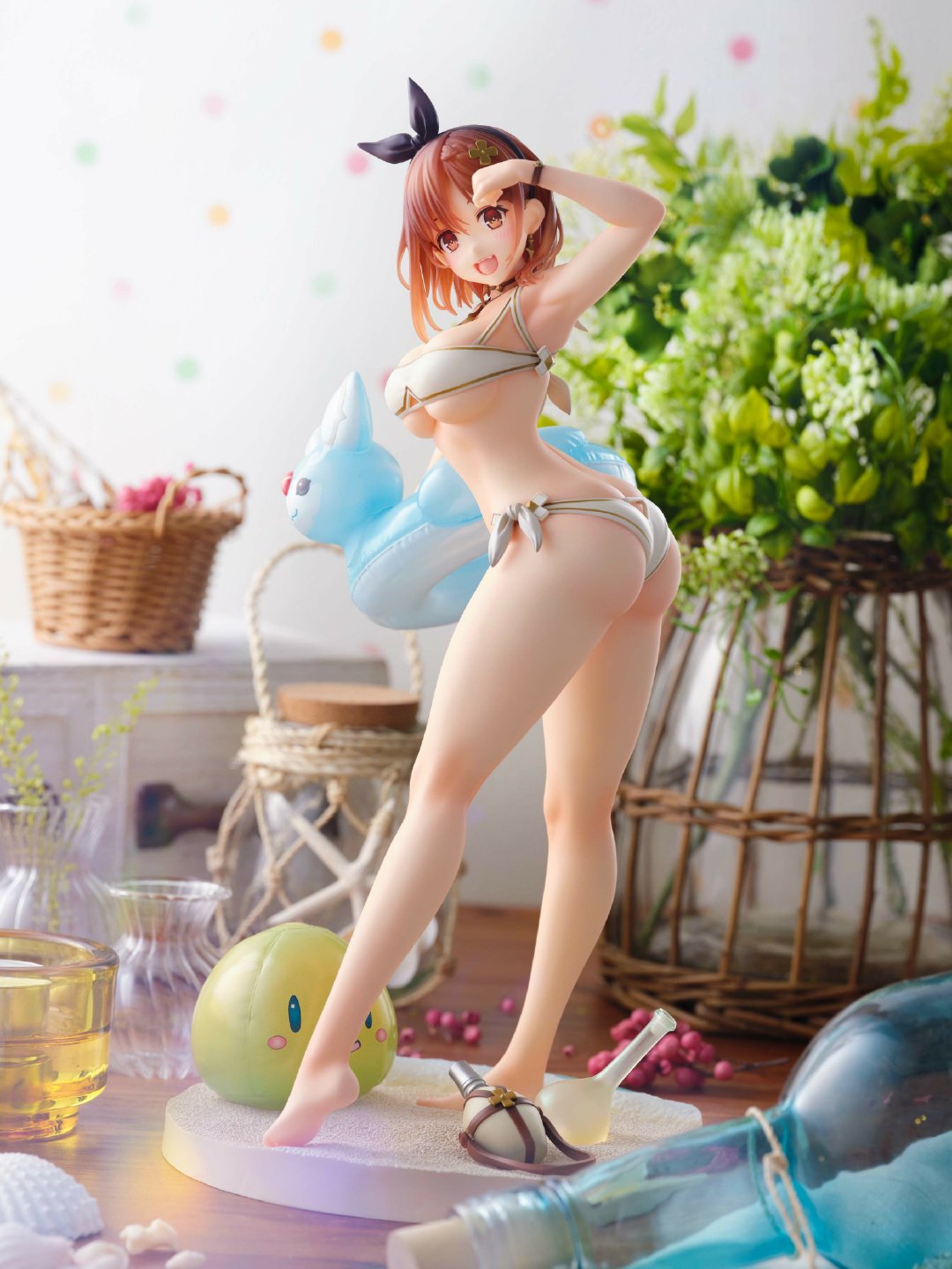 手办模型：spiritale《莱莎的炼金工房2》白色泳装 ver. 实拍新图