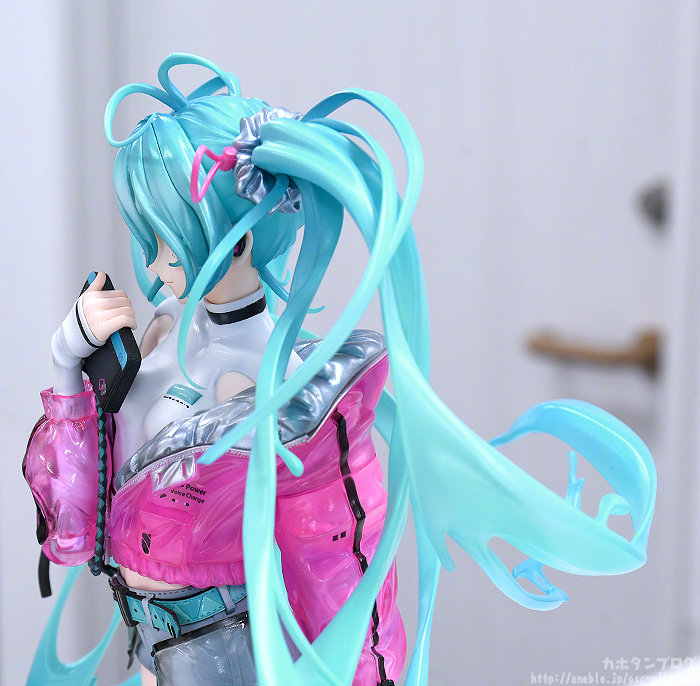 手办模型：初音未来 with SOLWA  1/7手办