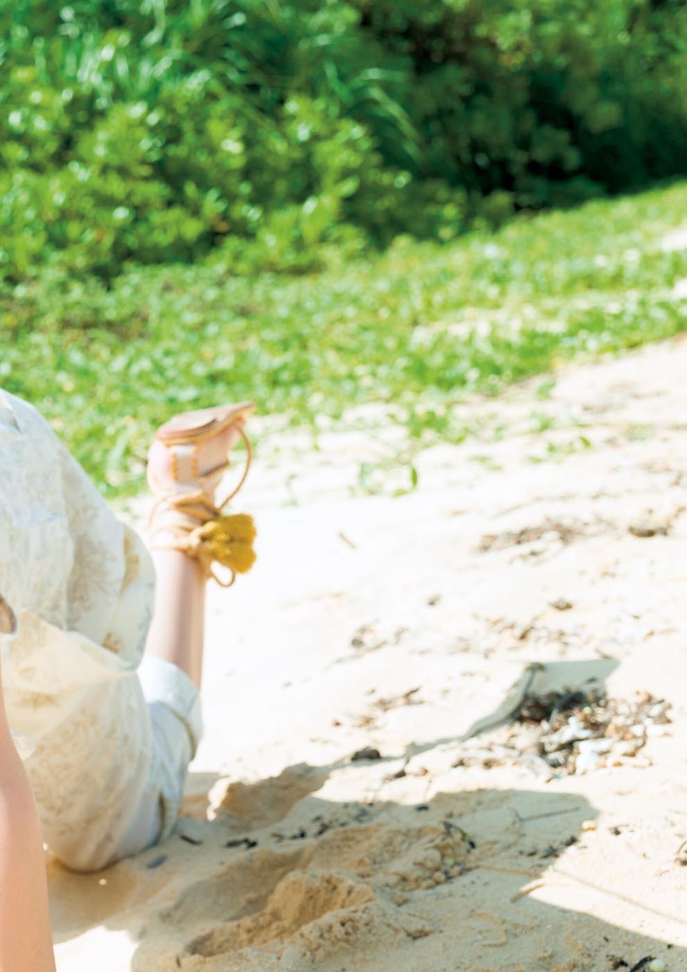 桃月梨子First写真集《未完》