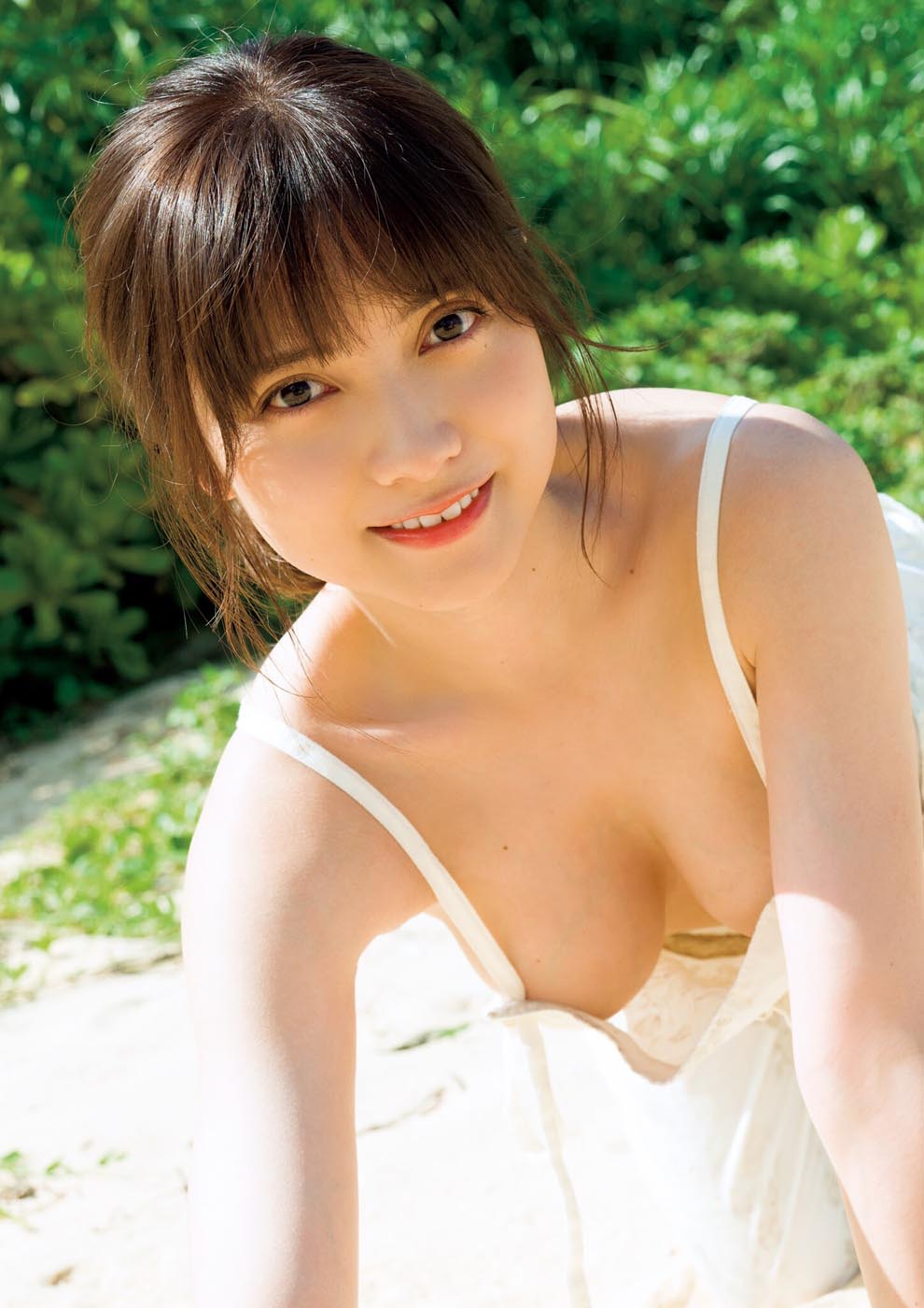 桃月梨子First写真集《未完》