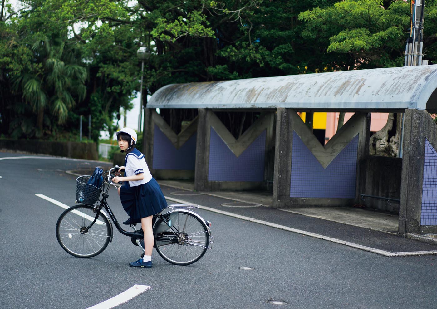 菊地姫奈 1st写真集【はばたき （展翅）】