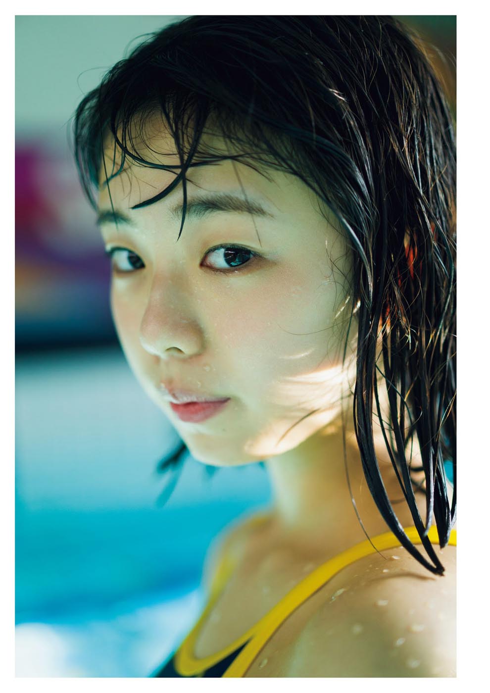 菊地姫奈 1st写真集【はばたき （展翅）】