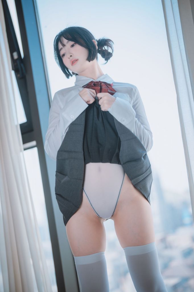 【写真福利】Hanari - Swimming Lessons?