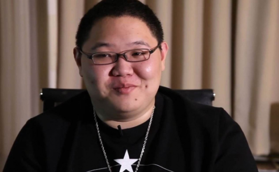 PDD身价暴涨,几乎所有知名主播全签小象互娱,这就是直播界王思聪?