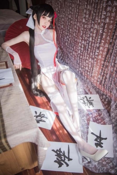 [你的负卿] 福利写真集·NO.005 高雄旗袍 [18P]