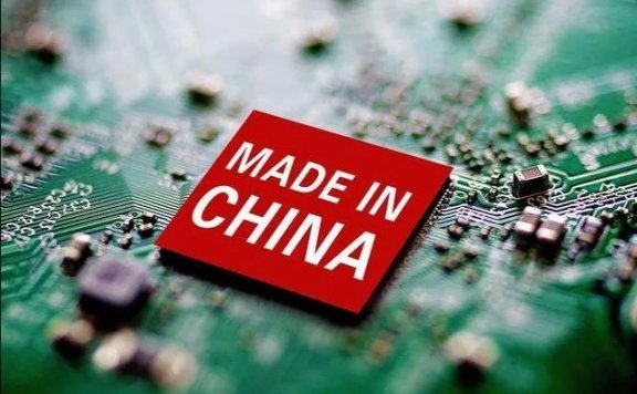 中国芯片再度突破!紫光国芯正式官宣,比尔盖茨没有说错