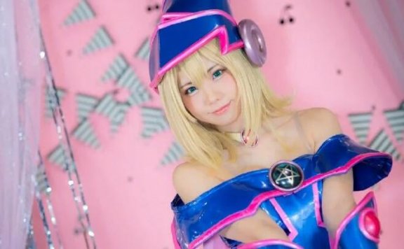 enako(えなこ)「黑魔导女孩」COSPLAY (2020ver)