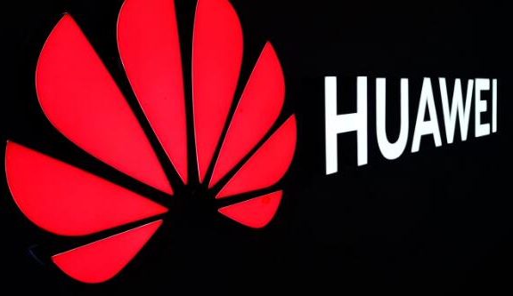 华为P50曝光:混用OLED屏与麒麟9000