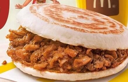 麦当劳推出“肉夹馍”，网友吐槽：“简直是馍夹馍”