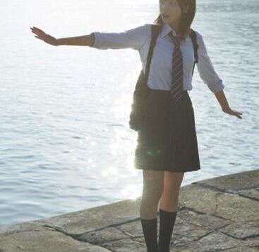 【武田玲奈】可爱JK制服&泳装【写真合集36P】