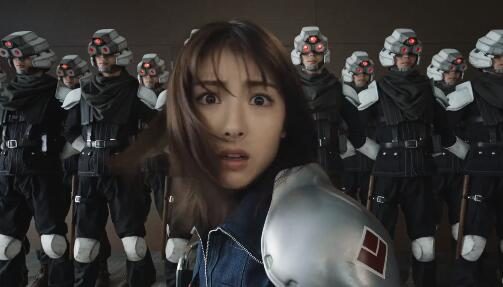 “吃鸡”手游《最终幻想7 The First Soldier》公开新TVCM